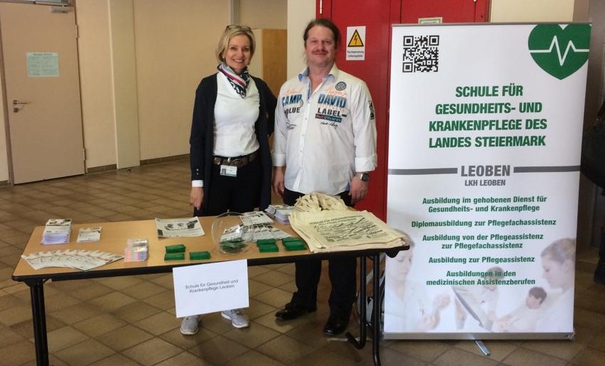 Berufsinformation © Schule Fr. Trafella-Mathy Berufsinformation © Schule Fr. Trafella-Mathy