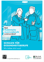 Werbung für Gesundheitsberufe: Mitarbeitende in medizinischer Kleidung stehen vor einem blauen Hintergrund.
