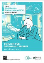 Werbeplakat für eine Ausbildung zur/zum Medizinischen/r Fachassistent/in. Fokus auf Hände bei einer medizinischen Handlung.