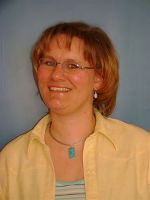 Portrait von Frau Hubmann mit Brille