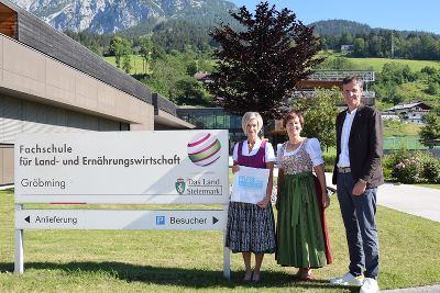 Kooperation Schule für Gesundheits- und Krankenpflege Leoben - Fachschule Gröbming © Land Stmk, Abteilung 10, Bernd Beutl Kooperation Schule für Gesundheits- und Krankenpflege Leoben - Fachschule Gröbming