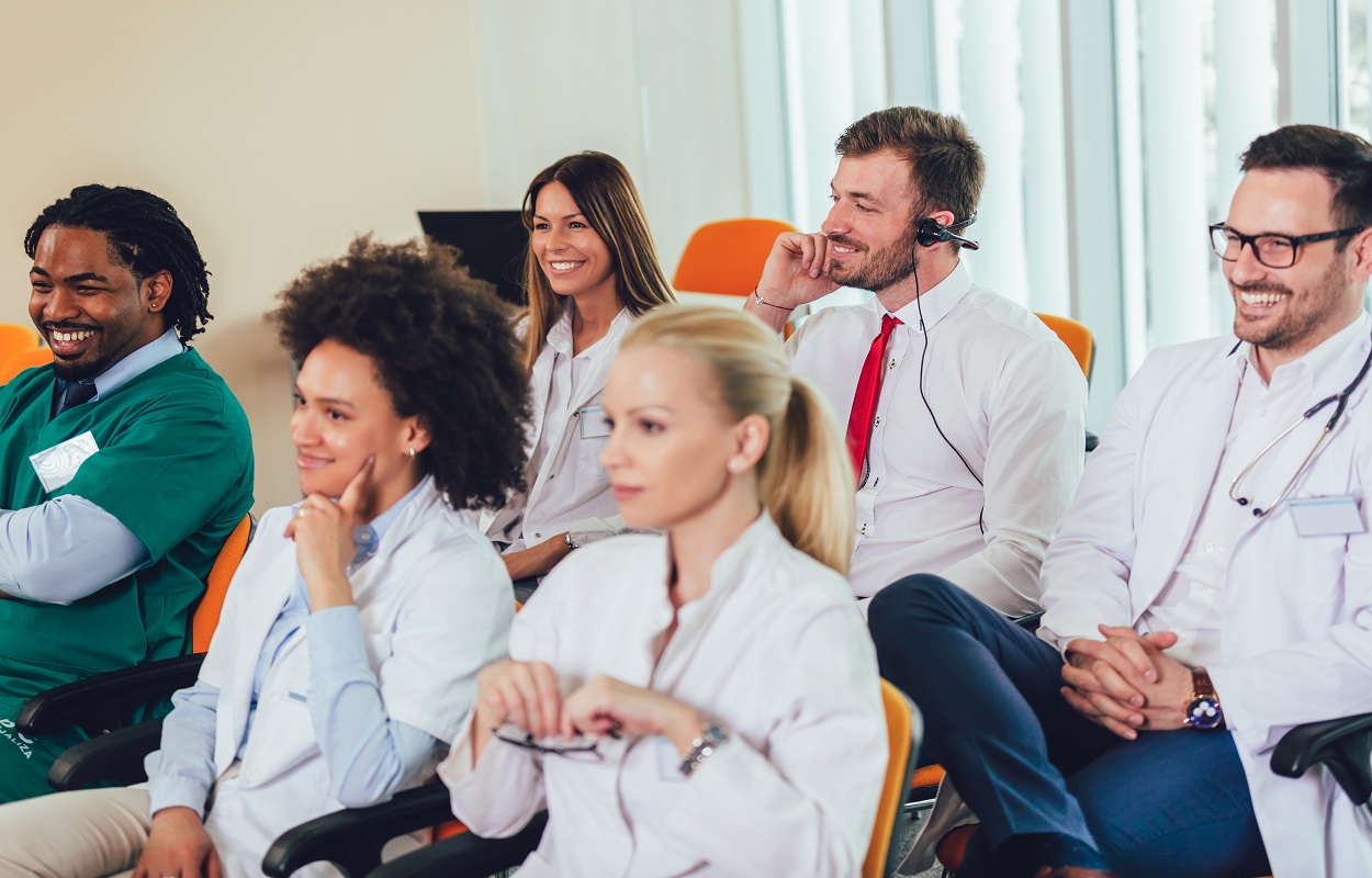 Spezialisierungen - Universitätslehrgänge © istock