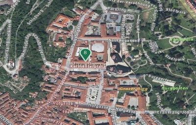Bild einer Landkarte mit der markierten Adresse Karmeliterplatz 2, 8010 Graz
